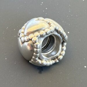 Authentic Pandora Sterling Silver 925 Everlasting Love Heart Charm